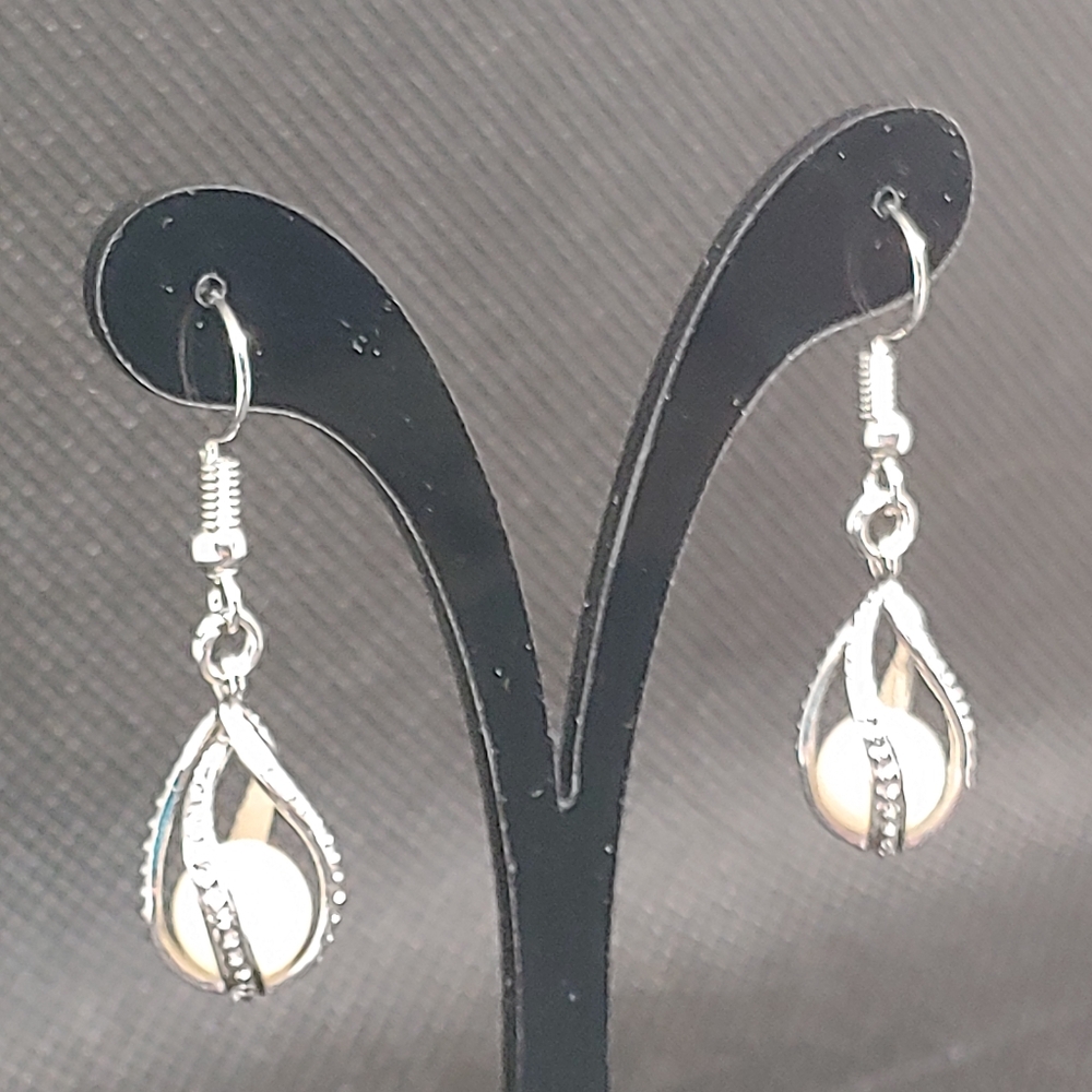Luminescent swirl earrings